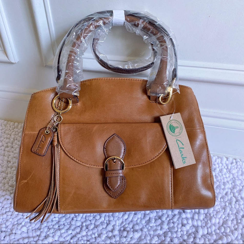 clarks brown shoulder bag